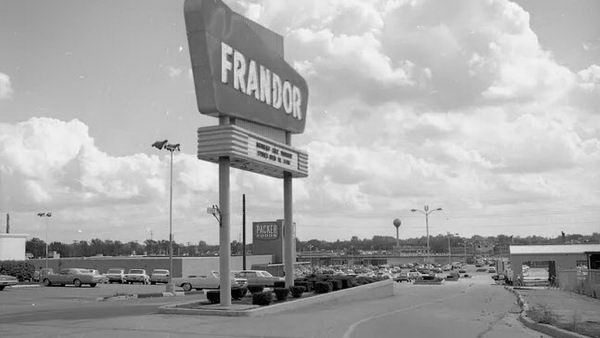 Frandor Shopping Center - FRANDOR SHOPPING CENTER PHOTO FROM LANSING STATE JOURNAL